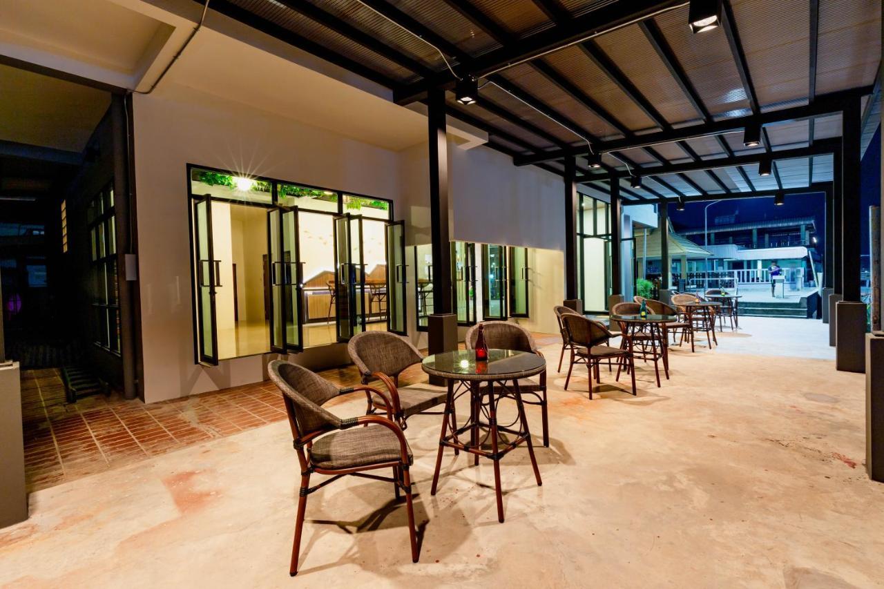 The Blue C Donsak Hotel Surat Thani Luaran gambar